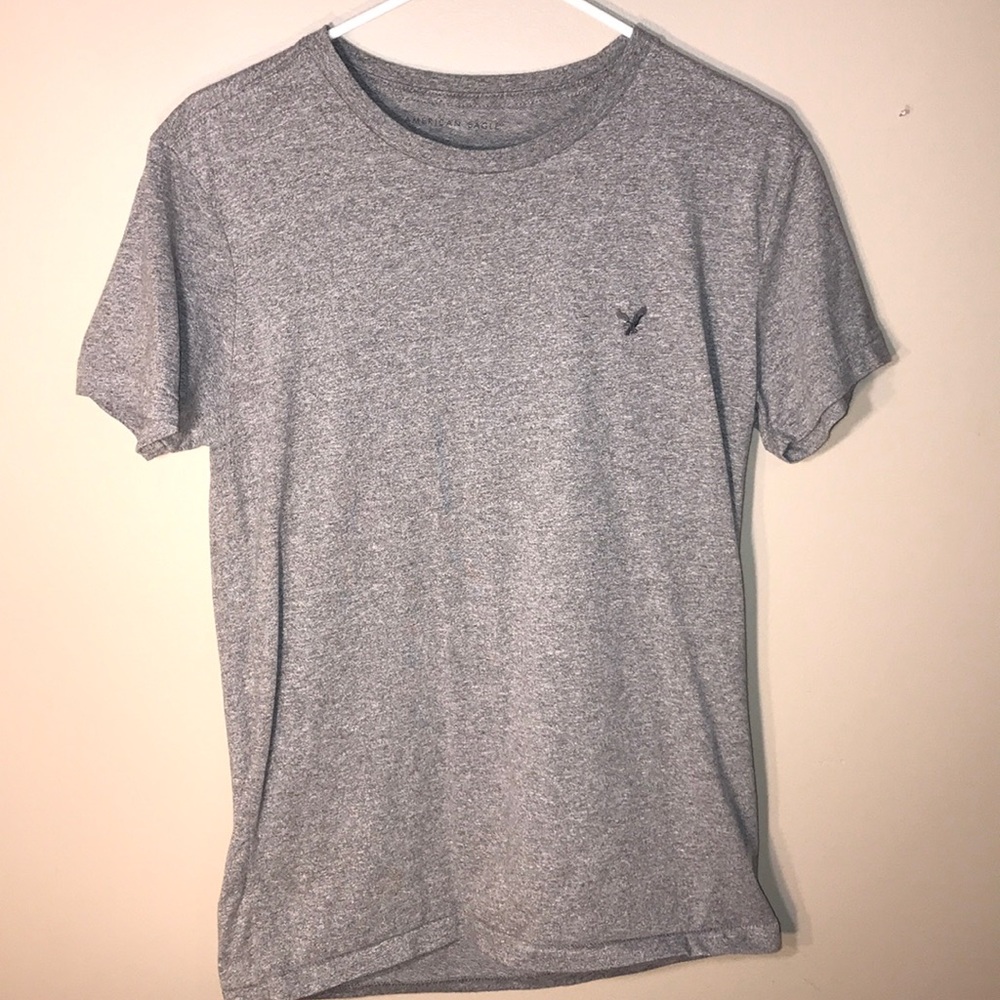 American Eagle Grey T-Shirt Size Small